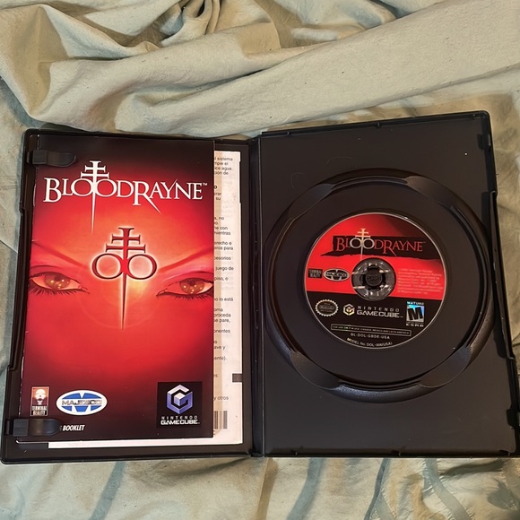 Bloodrayne video game for Gamecube - used - Picture 3 of 5